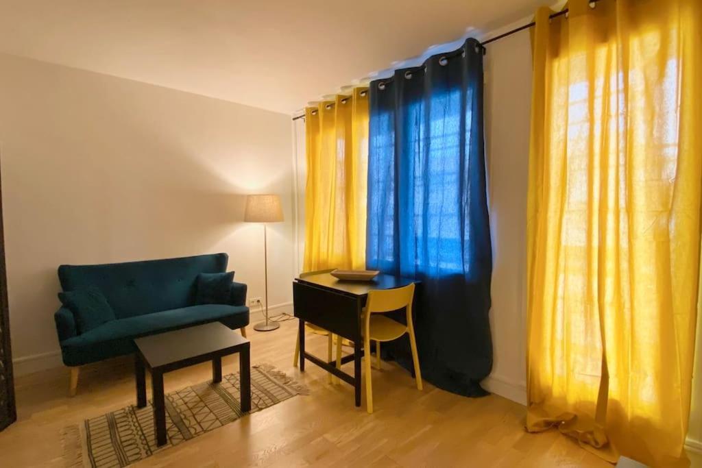 Beau Studio Cosy Et Calme - Face A La Gare De Rosny-Sous-Bois - 20Mn De Paris Et Disneyland Extérieur photo
